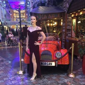 Meet your Posher, Macalah